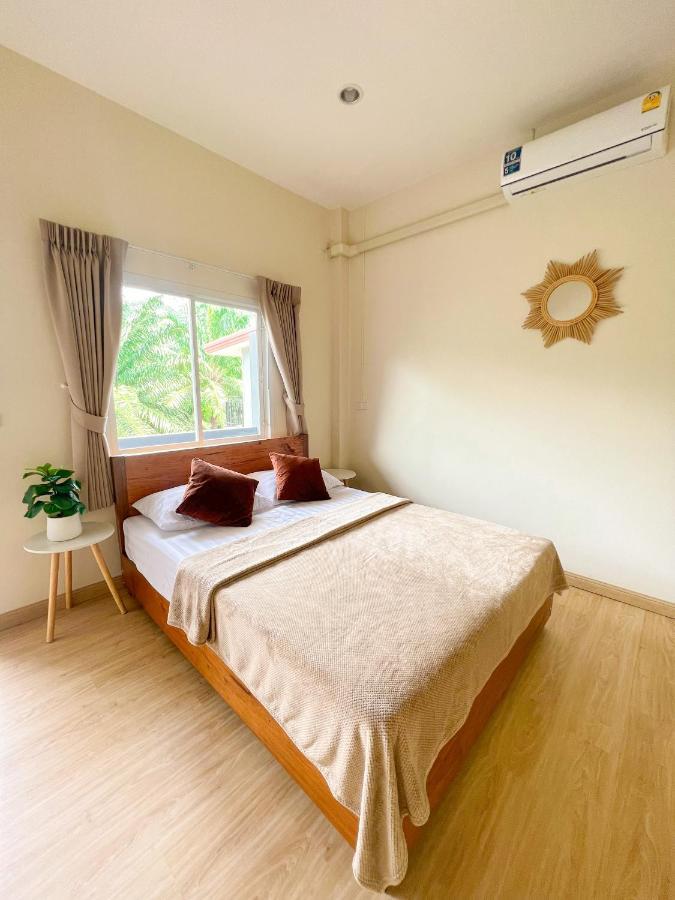 Private Room With Share Bathroom At Little Wild House Khaosok Khao Sok National Park Bagian luar foto